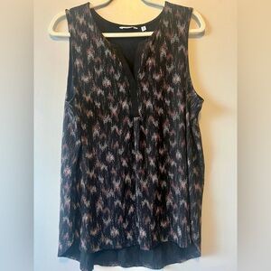 Reitmans Black, Cream and Pink Sleeveless Top